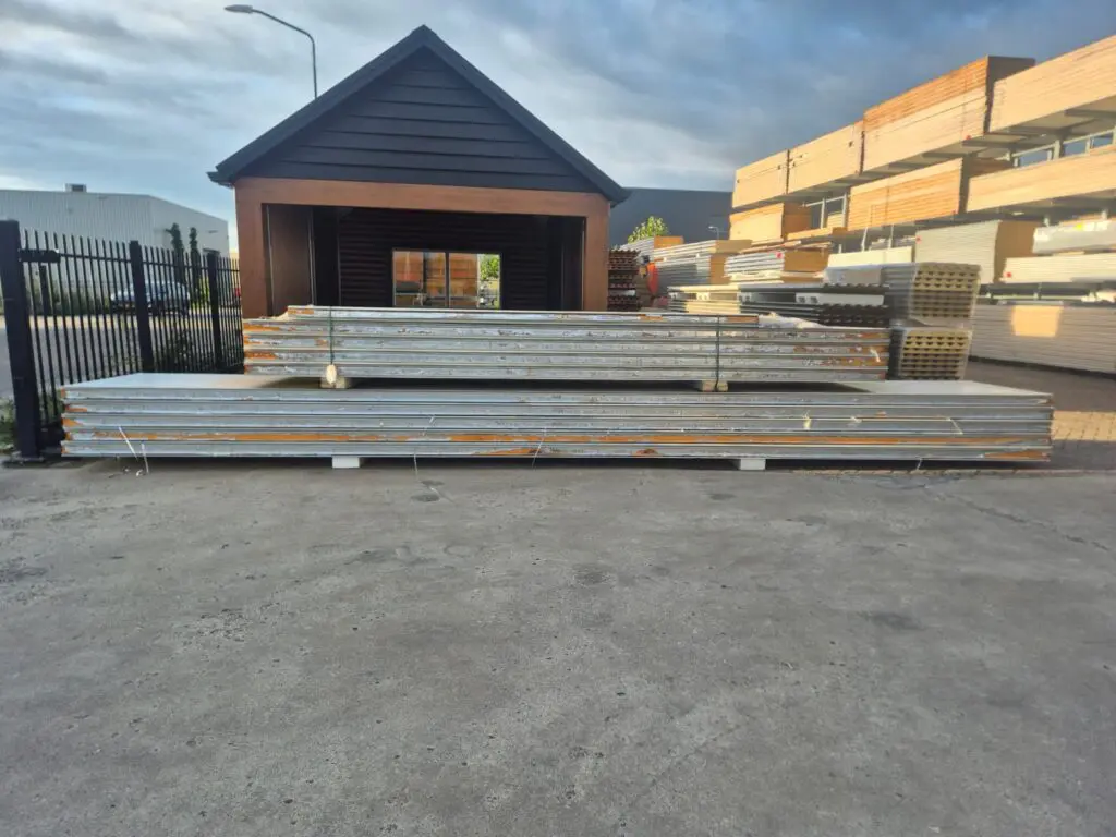 Joris Ide 100/1100 € 15,75 per m²