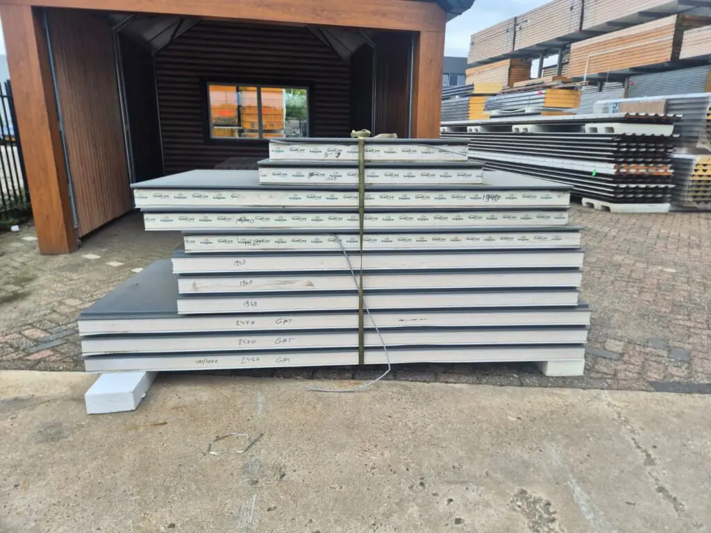 Kingspan 100/1000 € 14,50 per m²