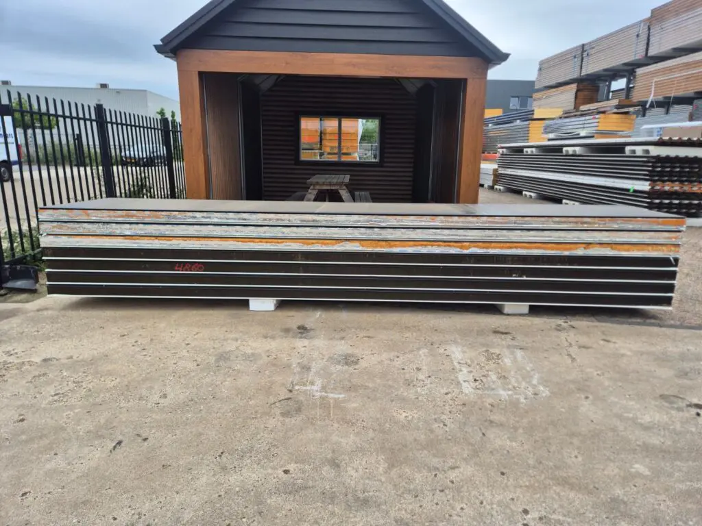 Cladding Point 100/1000 € 20,00 per m²