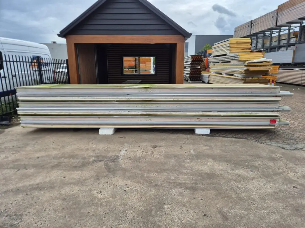 Kingspan 110/1000 € 16,50 per m²